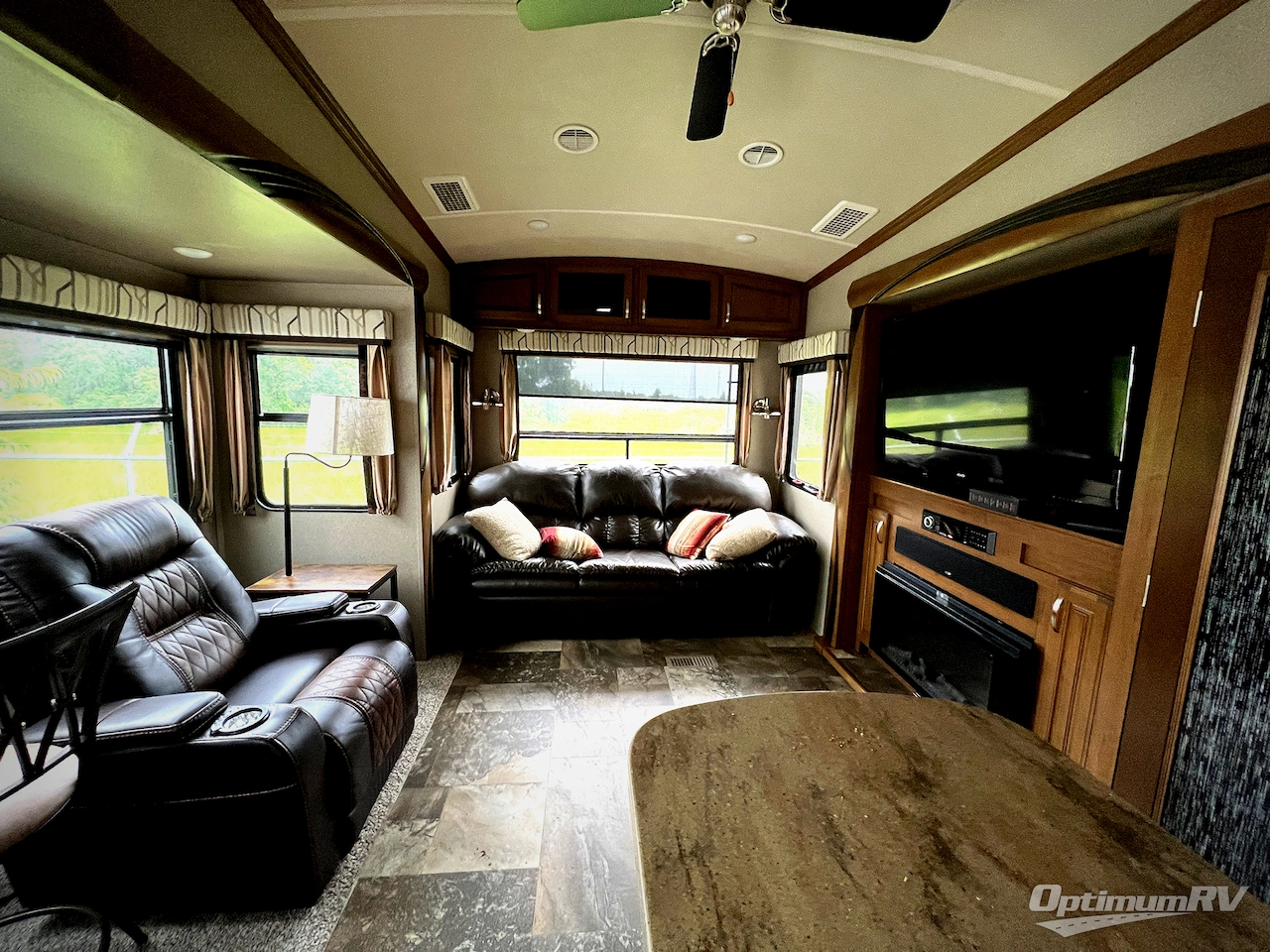 2019 Forest River Cedar Creek Hathaway Edition 38FBD Photo 6