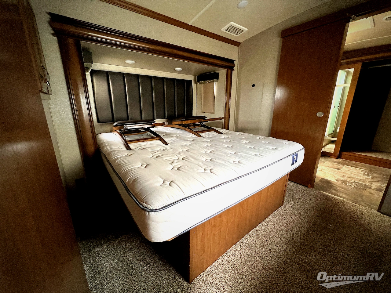 2019 Forest River Cedar Creek Hathaway Edition 38FBD Photo 19