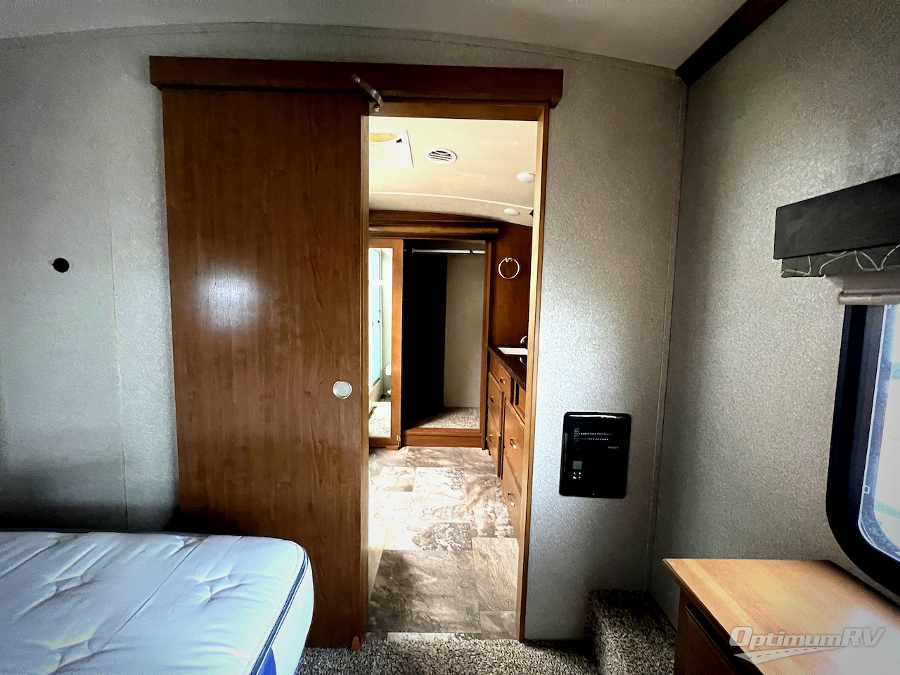 2019 Forest River Cedar Creek Hathaway Edition 38FBD Photo 21