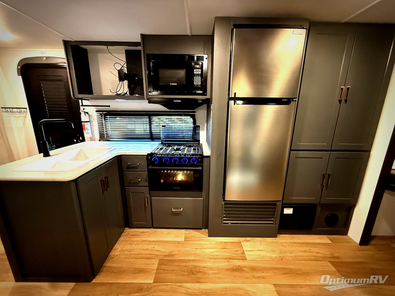 2024 Keystone Bullet Crossfire Double Axle 2640BH Photo 9