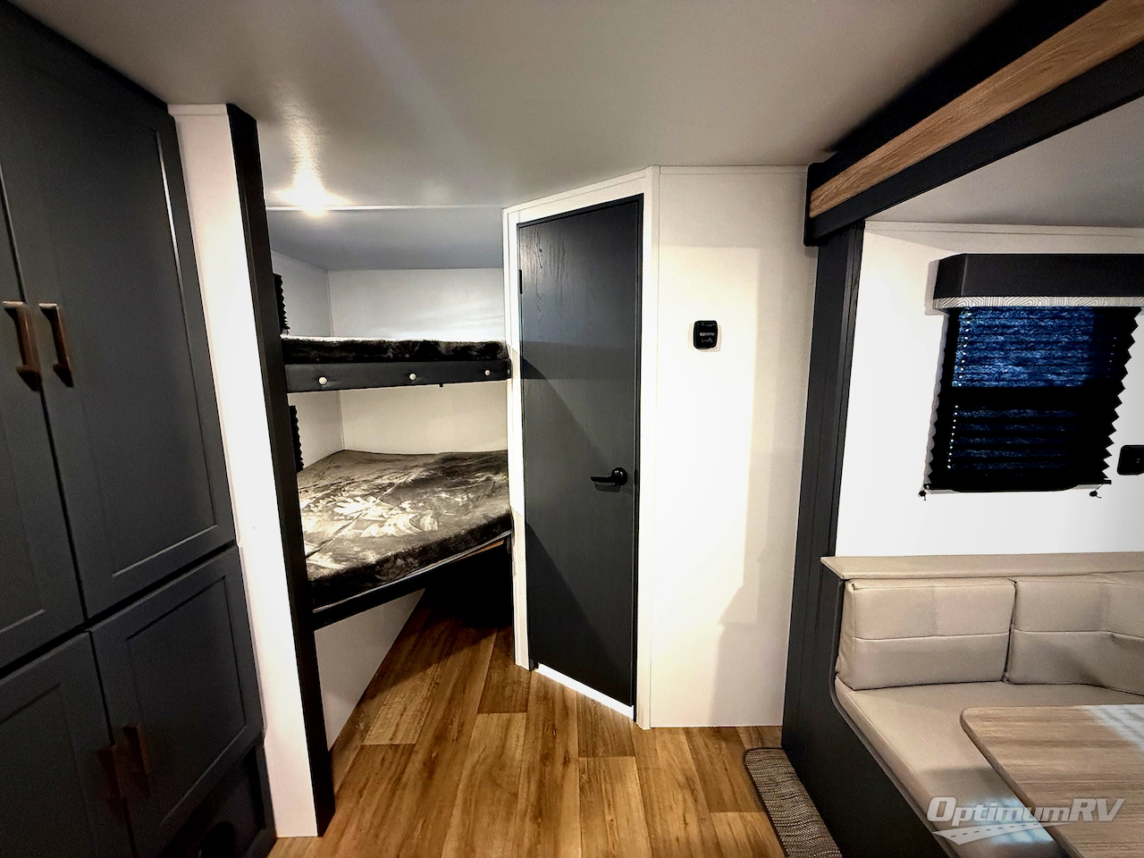 2024 Keystone Bullet Crossfire Double Axle 2640BH Photo 12