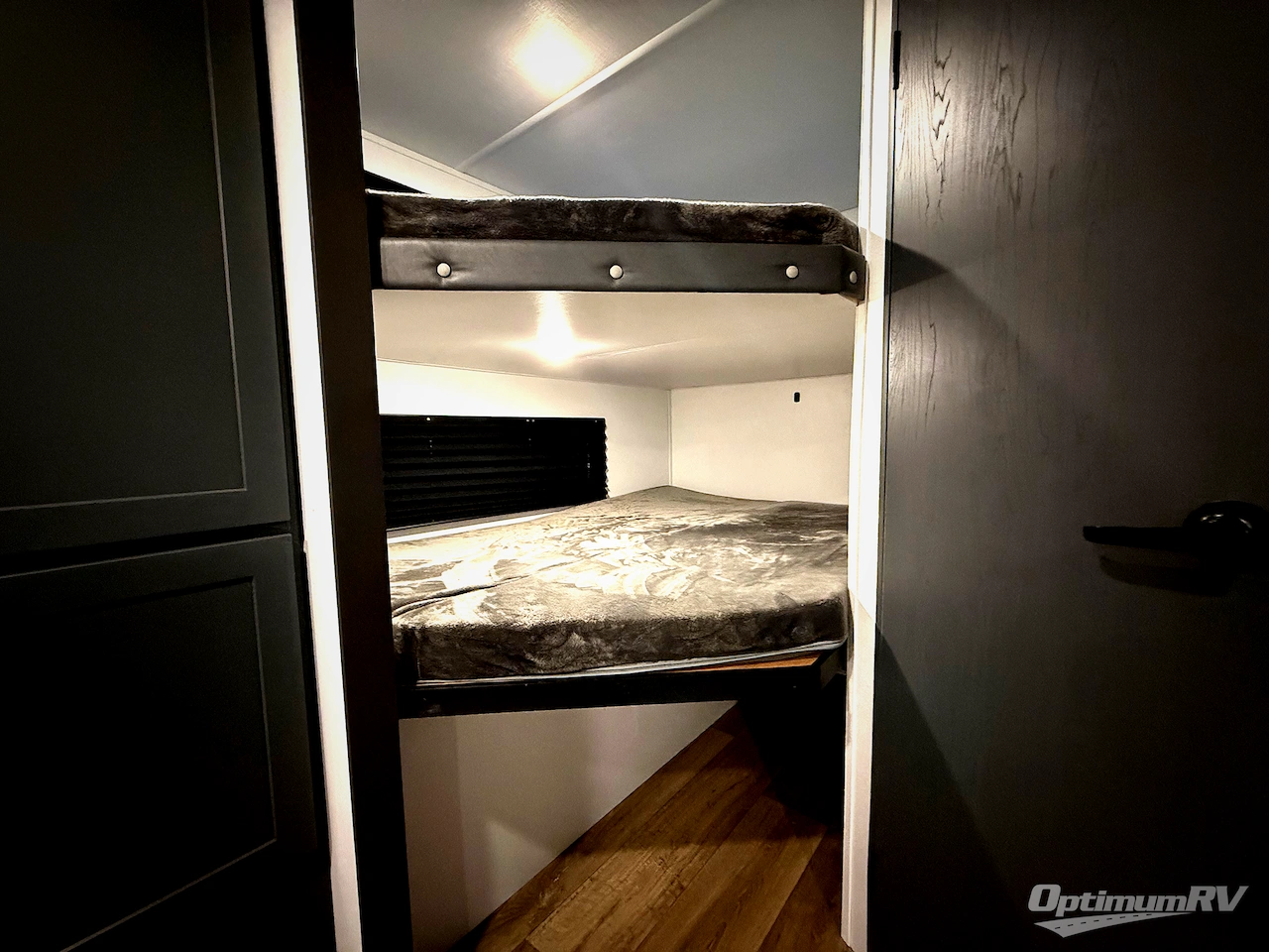 2024 Keystone Bullet Crossfire Double Axle 2640BH Photo 17