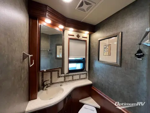 2014 Itasca Ellipse 42QD RV Photo 3