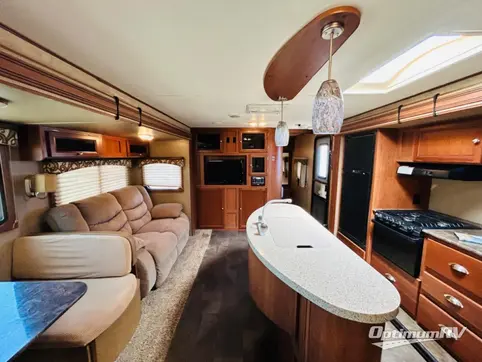 2014 Dutchmen Coleman Explorer CTU271RB RV Photo 2