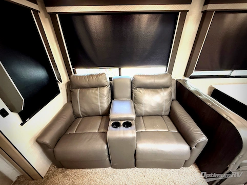 2021 Winnebago Towables Voyage 2831RB RV Photo 2