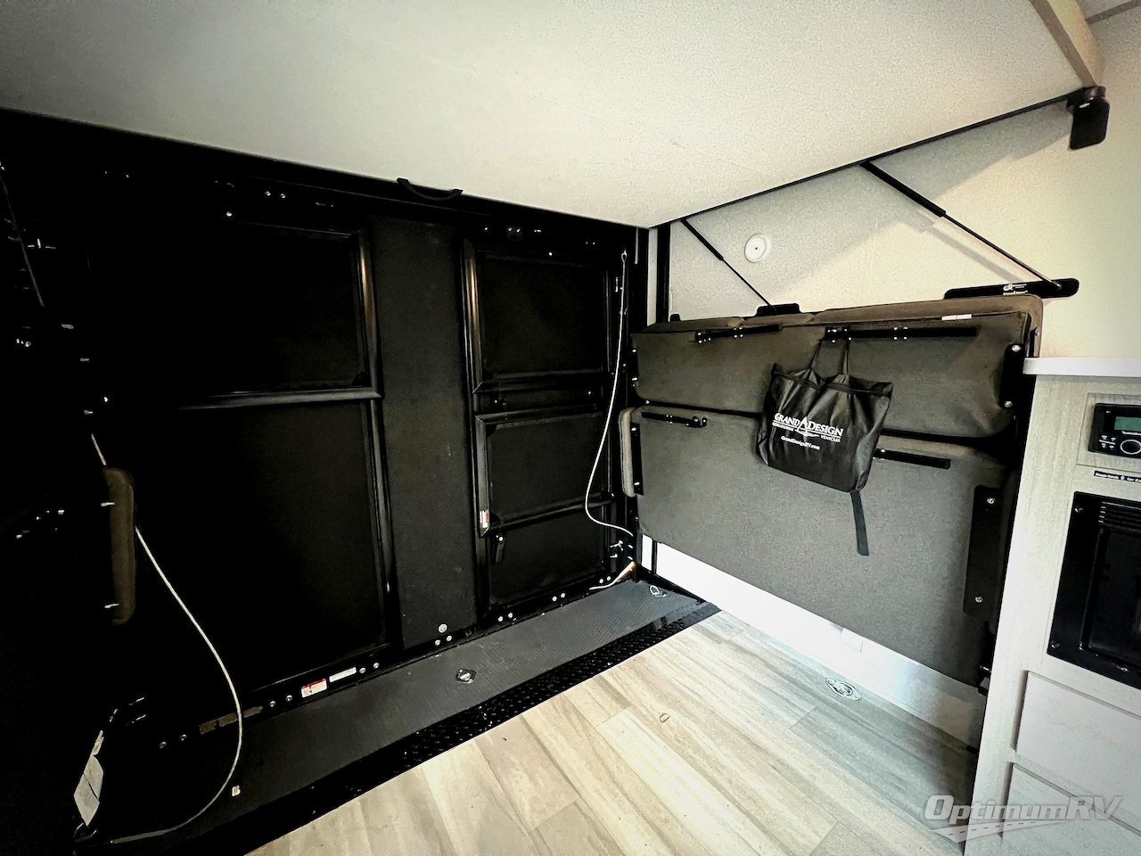 2025 Grand Design Momentum MAV 27MAV Photo 8