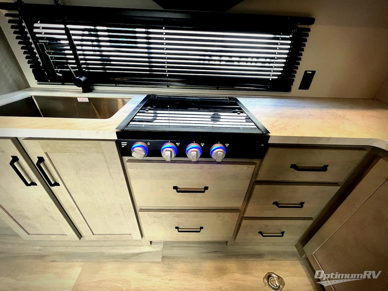 2025 Grand Design Momentum MAV 27MAV Photo 13