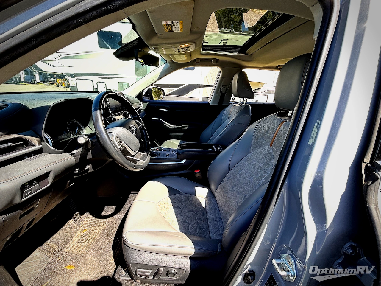 2022 Toyota Highlander Hybrid Photo 9