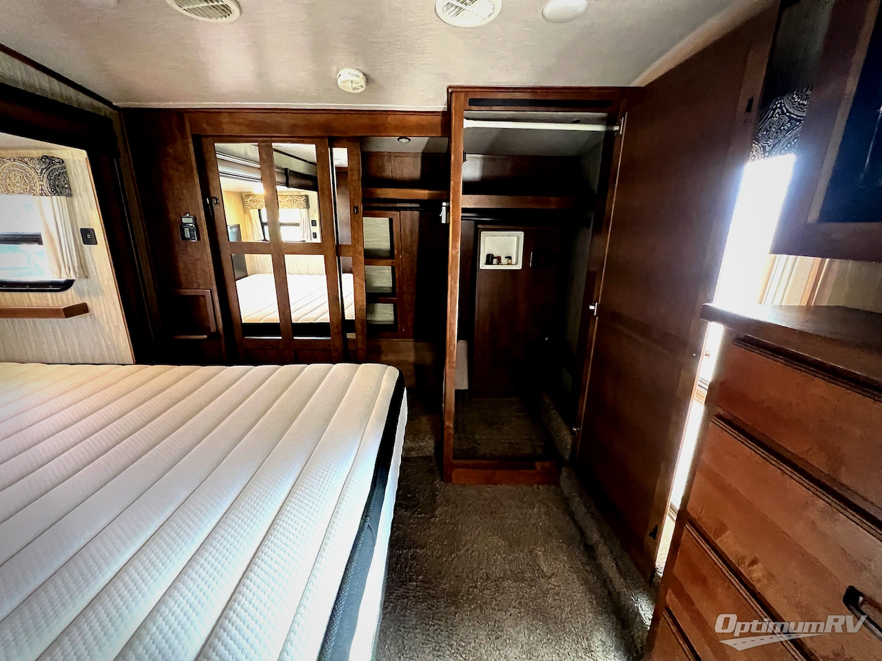 2018 Heartland Big Country 3155RLK Photo 17