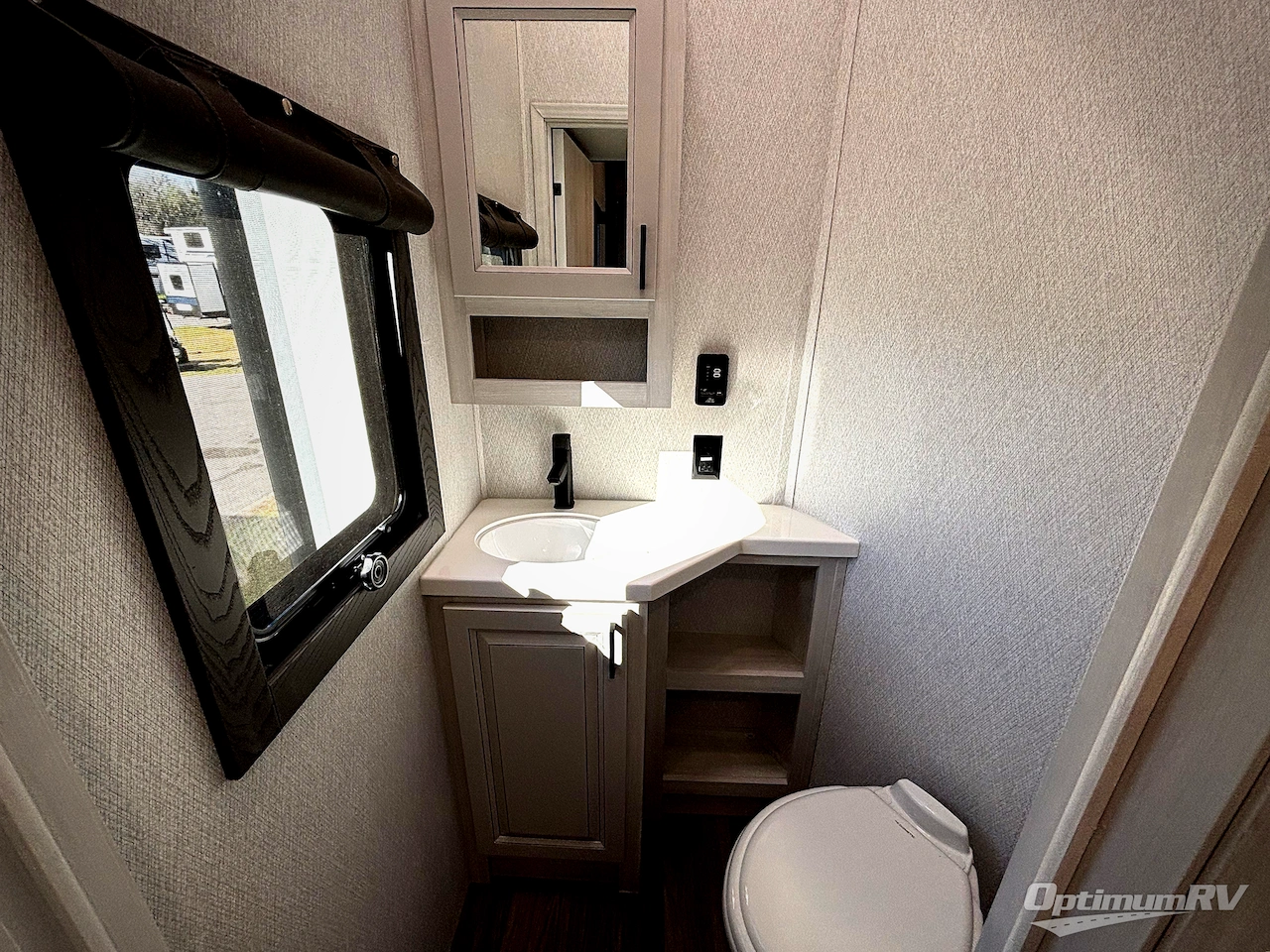 2026 East To West Takoda 400TH Photo 24