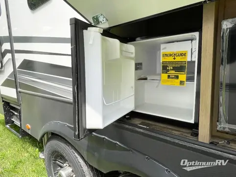 2023 Keystone Raptor 362 RV Photo 4