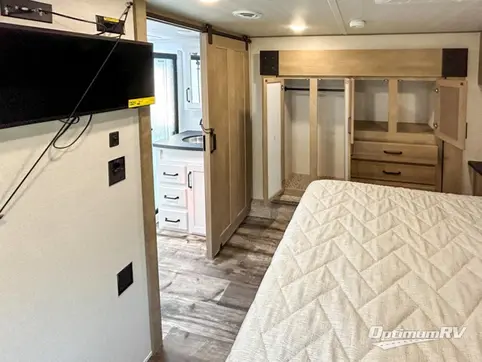 2023 Keystone Raptor 362 RV Photo 4