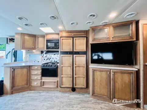 2019 Newmar Bay Star Sport 3307 RV Photo 4