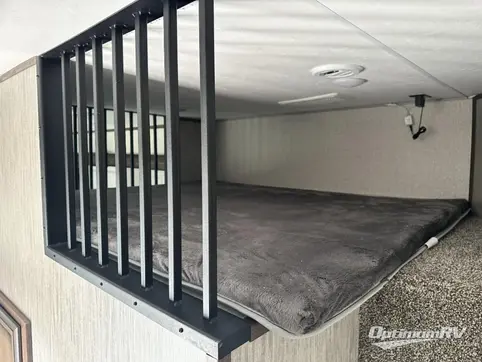 2021 KZ Durango Gold G382MBQ RV Photo 3