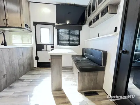 2021 Heartland Fuel 362 RV Photo 2