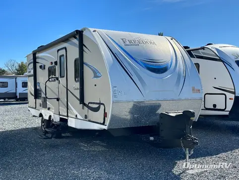 Used 2018 Coachmen Freedom Express 231RBDS Featured Photo