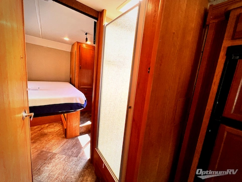 2015 Safari Trek 26HM RV Floorplan Photo