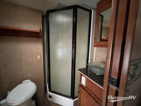 2011 Heartland Cyclone 3010 RV Photo 4