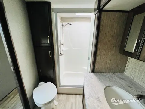 2020 Grand Design Solitude S-Class 2930RL-R RV Photo 4