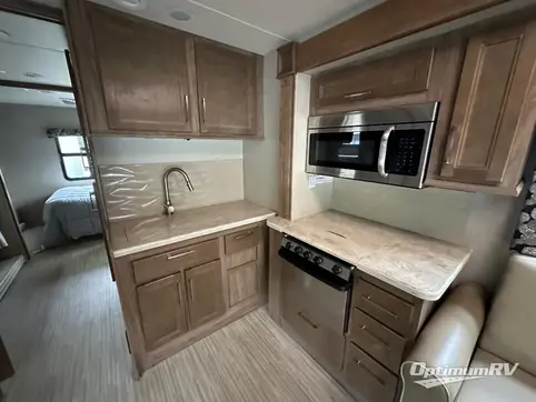 2018 Entegra Esteem 31L RV Photo 3