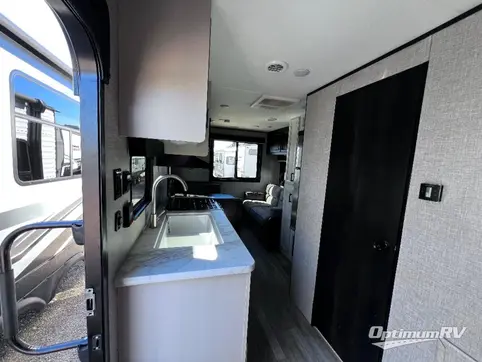 2022 Jayco Jay Flight SLX Western Edition 212QBW RV Photo 2