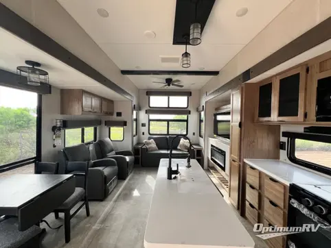 2024 Forest River Timberwolf Black Label 39DLBL RV Photo 2