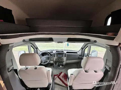 2013 Winnebago View 24M RV Photo 2