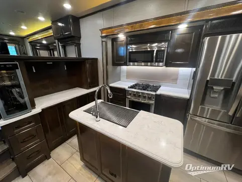 2021 VanLeigh Beacon 42RDB RV Photo 3