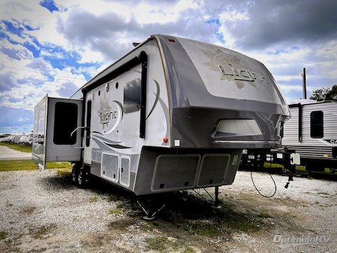 Used 2017 Highland Ridge Open Range Light LF297RLS Featured Photo