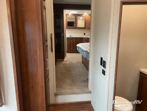 2019 Keystone alpine 3700FL RV Photo 3