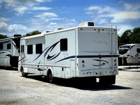 2004 Damon Daybreak 3270 RV Floorplan Photo