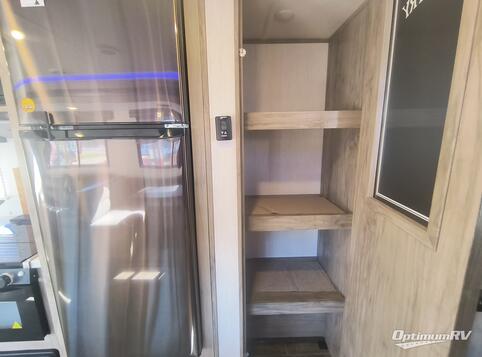 2021 Forest River Cherokee Alpha Wolf 26DBH-L RV Photo 4