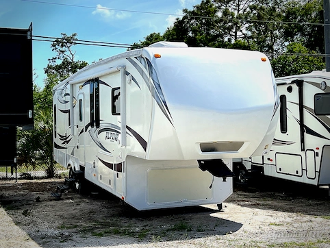 Used 2012 Keystone alpine 3200RL Featured Photo