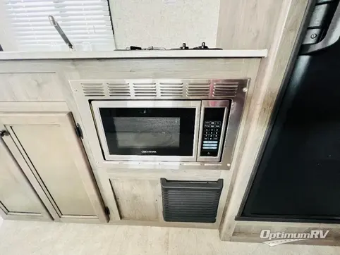 2019 Coachmen Apex Nano 191RBS RV Photo 3