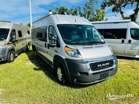 Used 2022 Thor Tellaro 20L Featured Photo