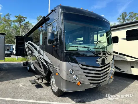 Used 2018 Fleetwood Storm 32B Featured Photo