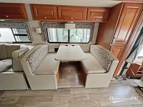 2019 Winnebago Vista LX 35F RV Photo 4