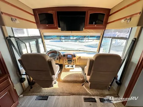 2011 Winnebago Adventurer 37M RV Photo 2