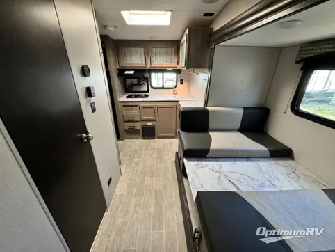 2021 Venture Sonic Lite SL169VRK RV Photo 2