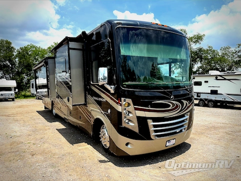 Used 2015 Thor Challenger 37KT Featured Photo