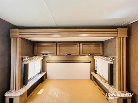 2020 Thor Daybreak 26DB RV Photo 3