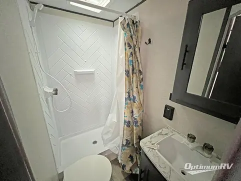 2023 Dutchmen Aspen Trail LE 25BH RV Photo 3