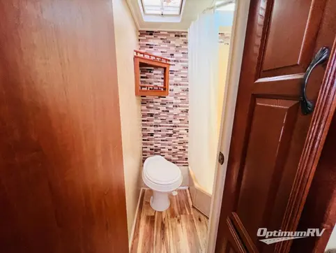 2014 Travel Lite Cobblestone i17 RV Photo 4