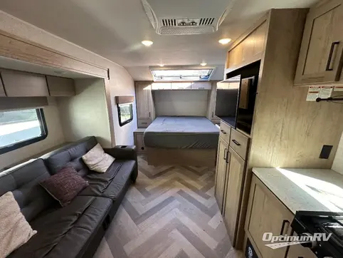 2022 Ember Overland Series 201FBQ RV Photo 3