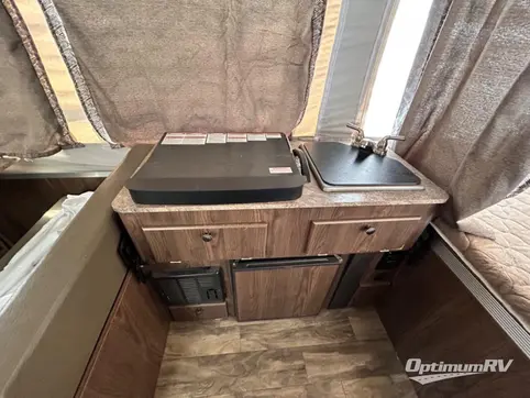 2019 Forest River Flagstaff SE 206STSE RV Photo 4