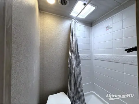 2023 East To West Della Terra 260BHLE RV Photo 4