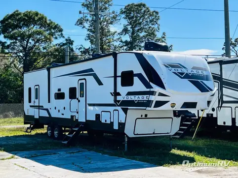 New 2024 Dutchmen RV Voltage V-Series 3800 Featured Photo