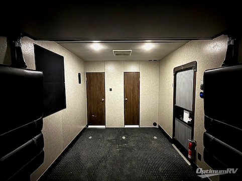 2019 Forest River XLR Boost 29QBS RV Photo 4