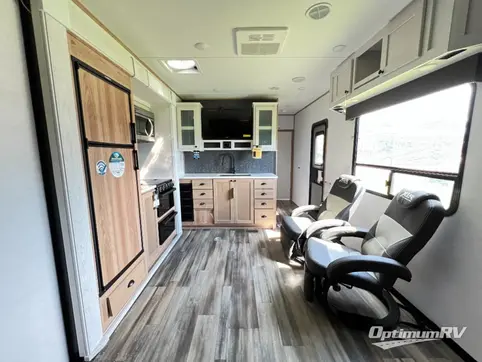 2023 Forest River XLR Hyper Lite 2815 RV Photo 2