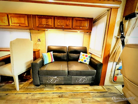 2004 Tiffin Allegro Bay 37DB RV Photo 3